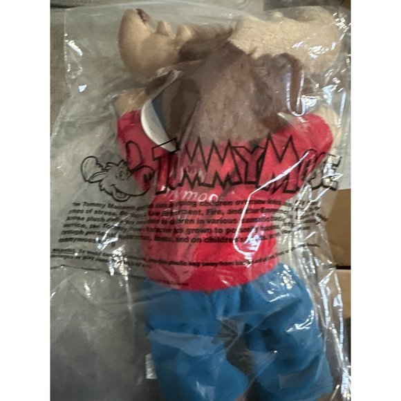 Vintage (year 1988) Tommy the Moose - Picture 2 of 13